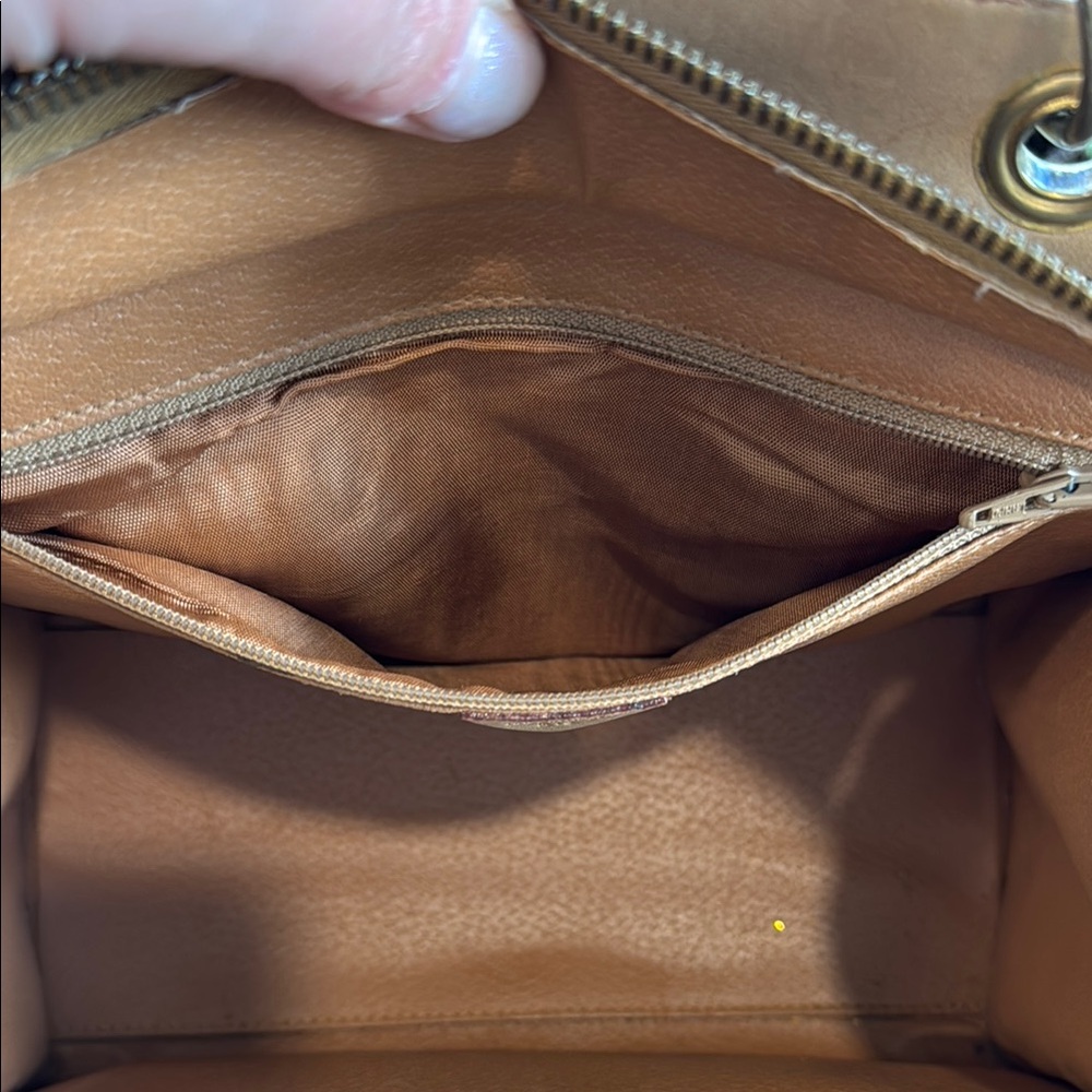 Celine Brown Tote Bag with Luxurious Monogram Pattern - Picture 7 of 9